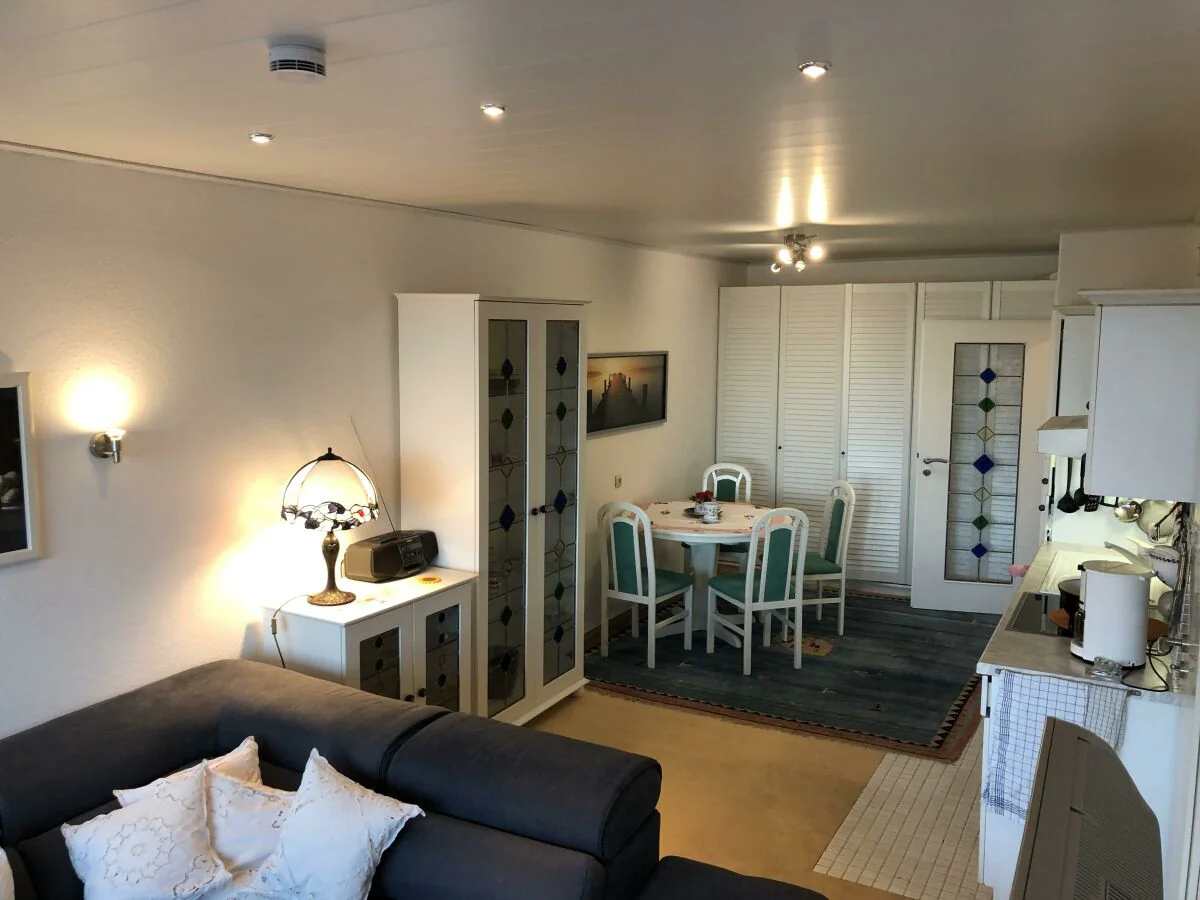 einblick-in-den-wohn-essbereich1